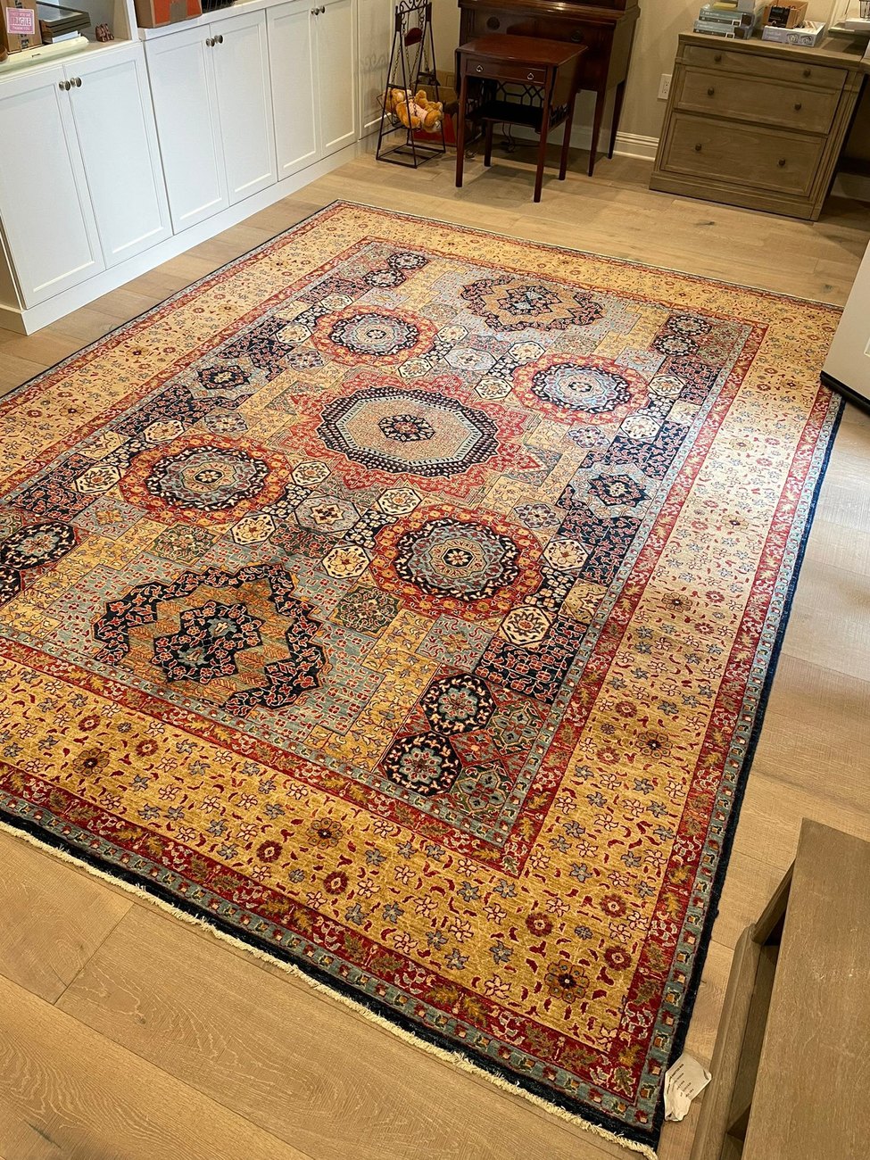Handwoven Mamluk rug